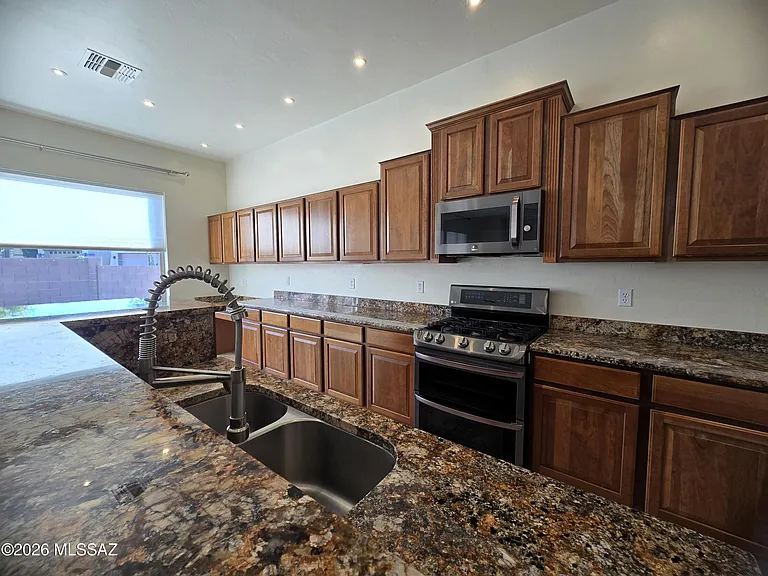 7291 N Basie Ct — Photo 16