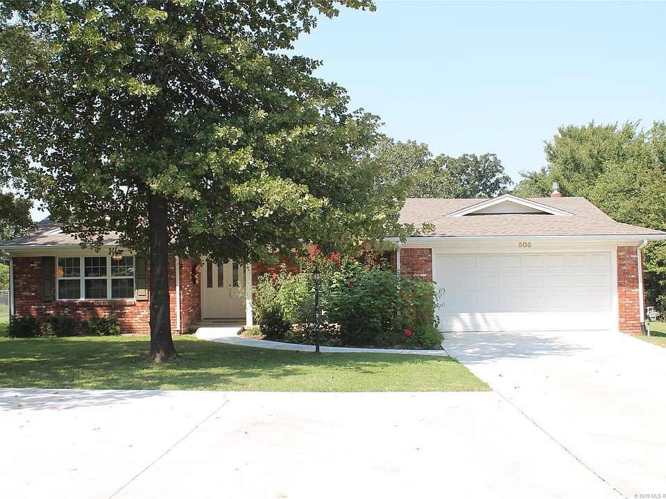 1st image of 505 S 16th St