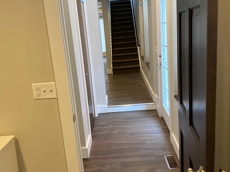 319 Ellicott St — Photo 22