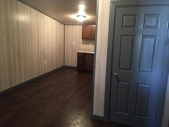 2nd image of 10112 W University Blvd