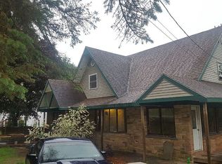 567 Woodlawn Ave, Mountain Top, PA 18707