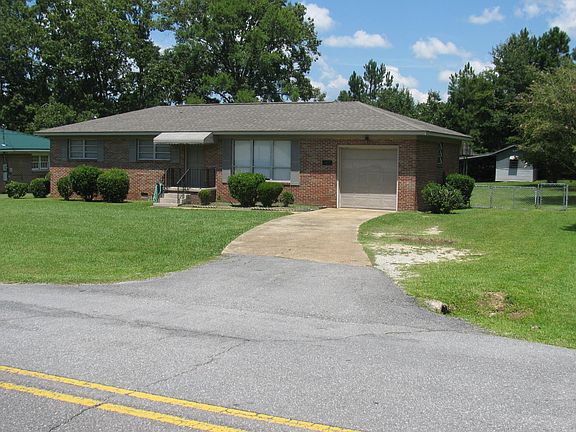 2nd image of 3515 Park Ln