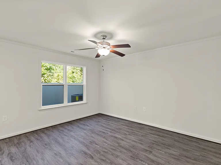 451 Sullivan Loop Rd — Photo 11