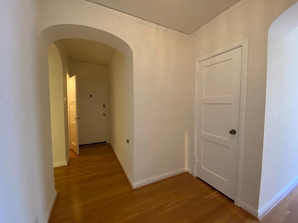 1st image of 1855 Pacific Ave APT 303