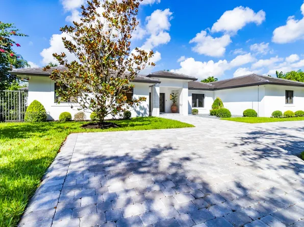 9940 SW 72nd Ave, Pinecrest, FL 33156