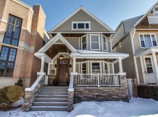 4031 N Hermitage Ave, Chicago, IL 60613