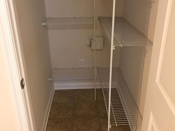 2nd image of 305 Taylor Farm Ln