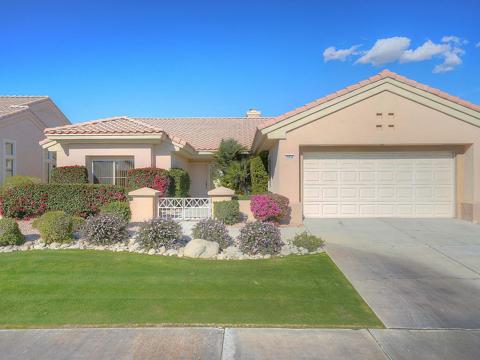 1st image of 78936 Edgebrook Ln