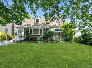 1159 Slabey Avenue, Valley Stream, NY 11580