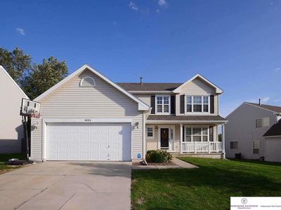 16114 R St, Omaha, NE, 68135