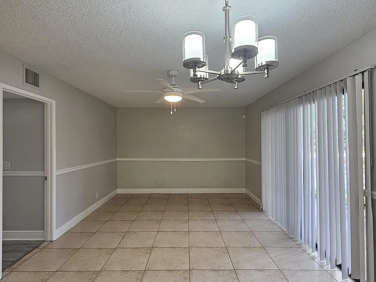 1700 Windorah Way #A — Photo 1