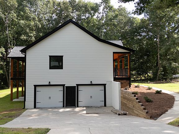 5th image of 185 Country Lake Dr