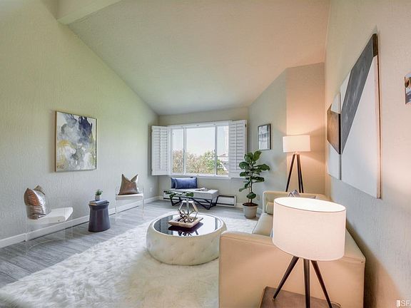 4th image of 1700 Gough St APT 501