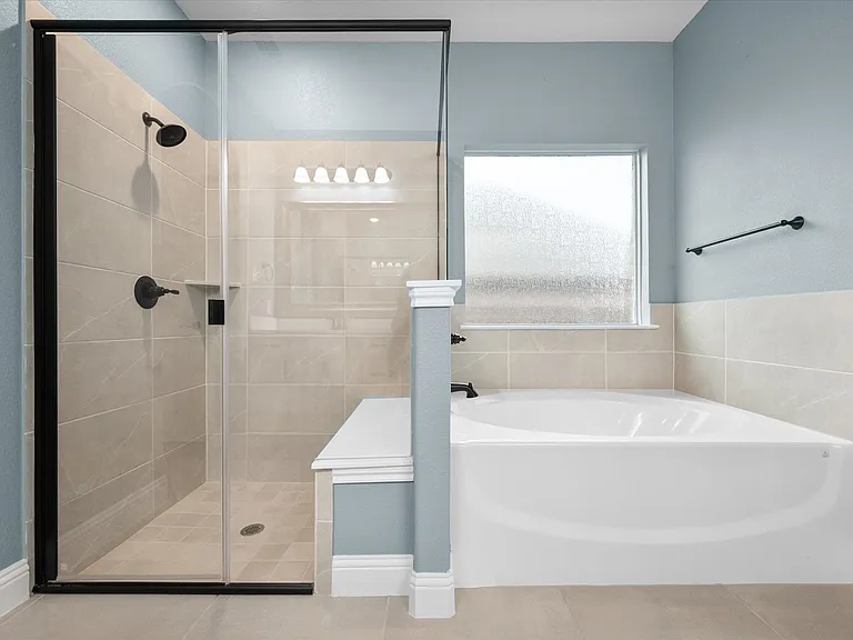 4434 Verbena St — Photo 42