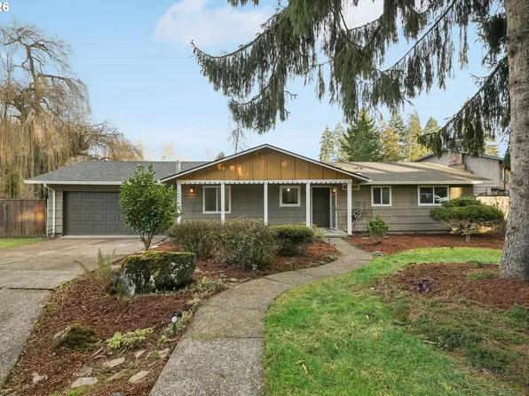 16010 SE Lisa Ln, Milwaukie, OR 97267