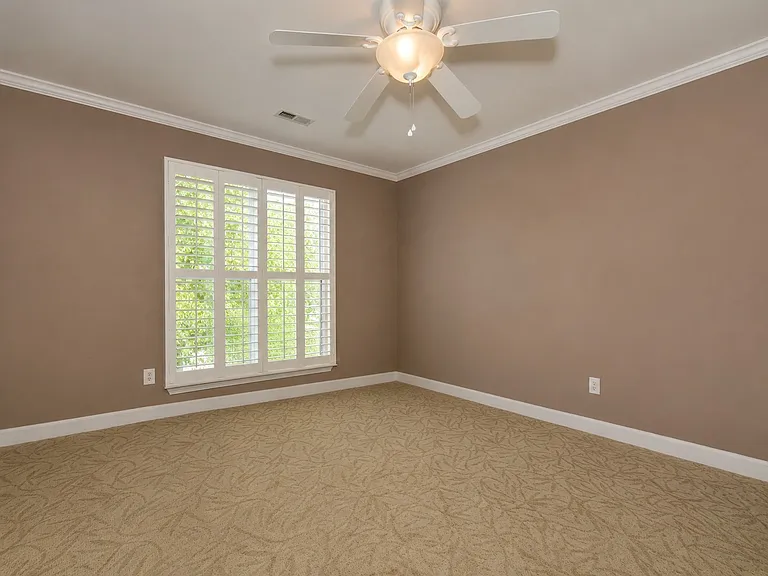 18521 Harborside Dr — Photo 6