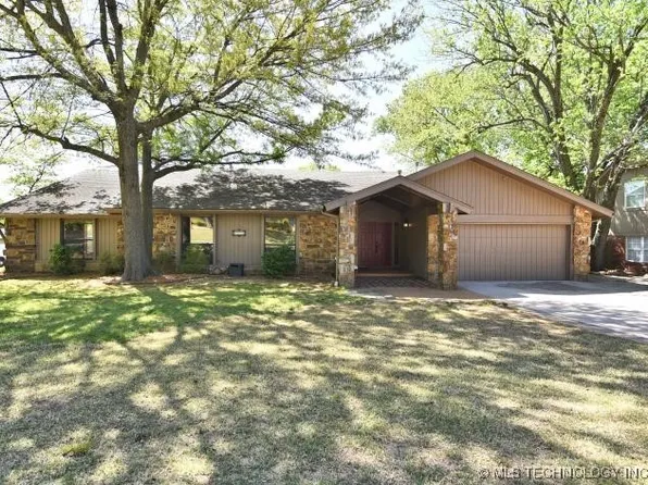 4330 E 79th Pl, Tulsa, OK 74136