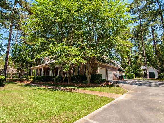 4th image of 804 Lake Laurie Dr