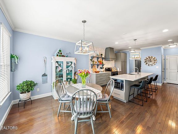 5th image of 2559 Kings Mountain Ln