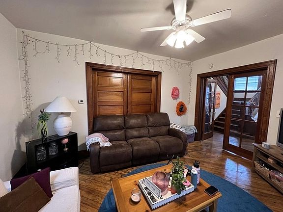 5th image of 10 N Johnson St