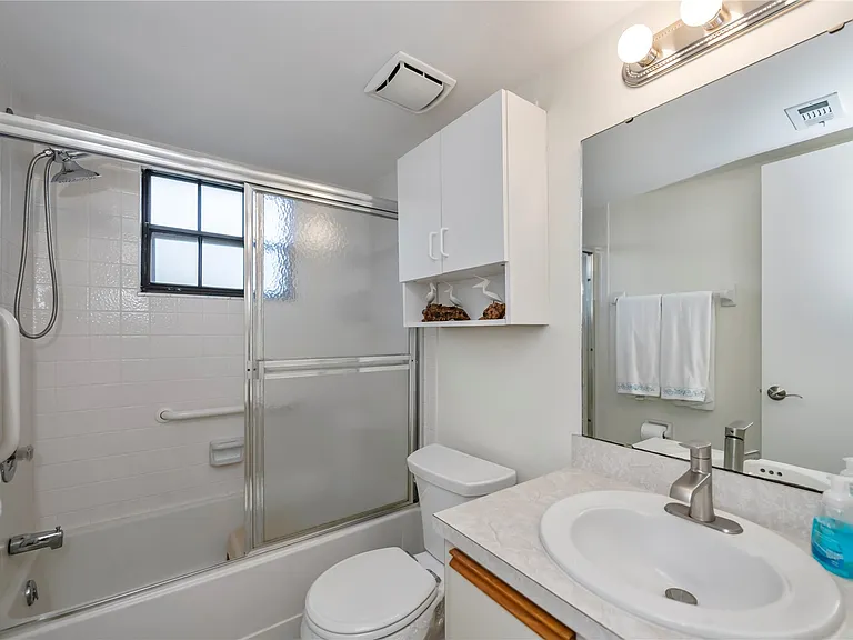 19505 Quesada Ave #U201 — Photo 18