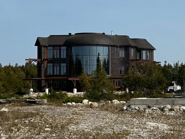 794 Dorcas Bay Rd, Northern Bruce Peninsula, ON N0H 2R0