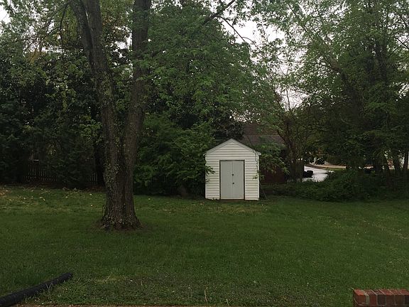 4th image of 709 Wales Dr