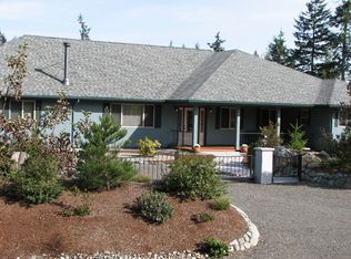 191 E Stadium Beach Rd W, Grapeview, WA 98546