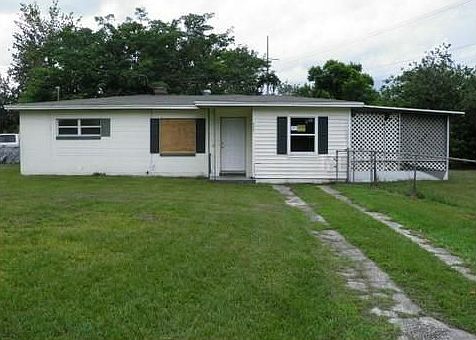 1st image of 4801 Burgundy Ln