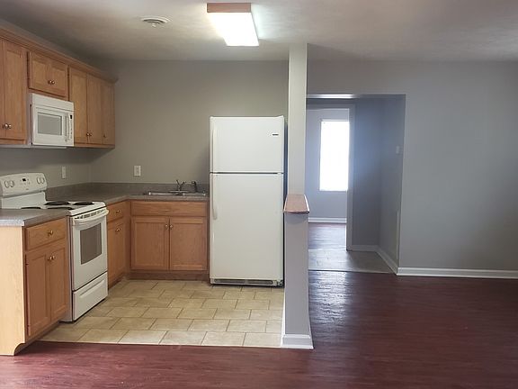 3rd image of 36287 Nashville Hwy