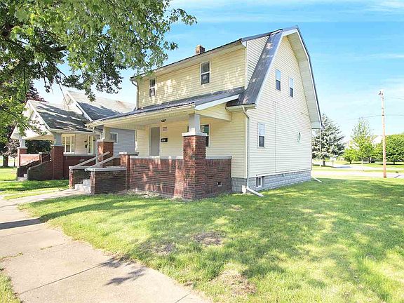 2nd image of 1007 Benham Ct