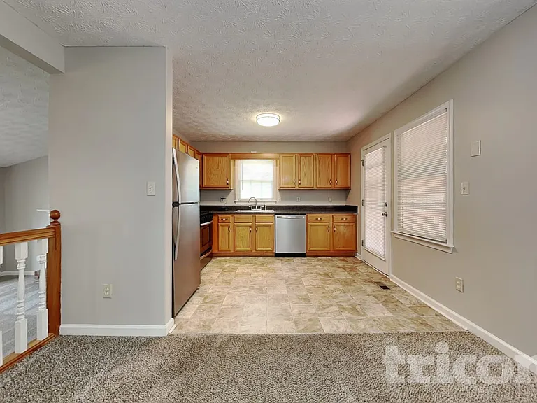 247 Stevenson Trl — Photo 5