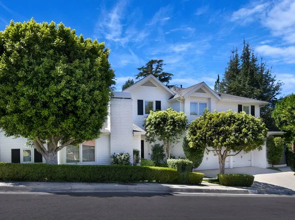 3177 Hutton Dr, Beverly Hills, CA 90210
