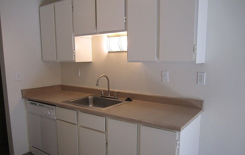 1st image of 17062 NE Halsey St #322