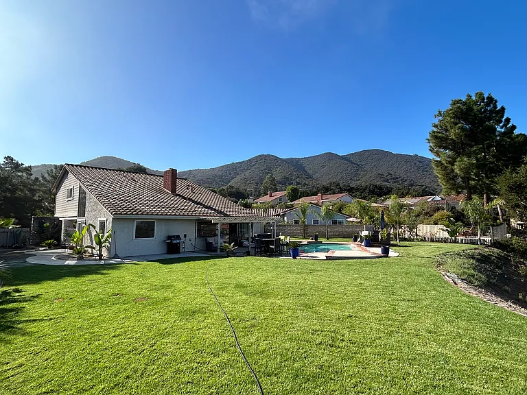 807 Chaparral Ct — Photo 40