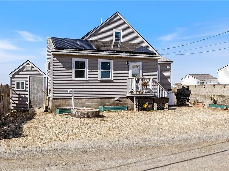 8 Cross Beach Rd — Photo 14