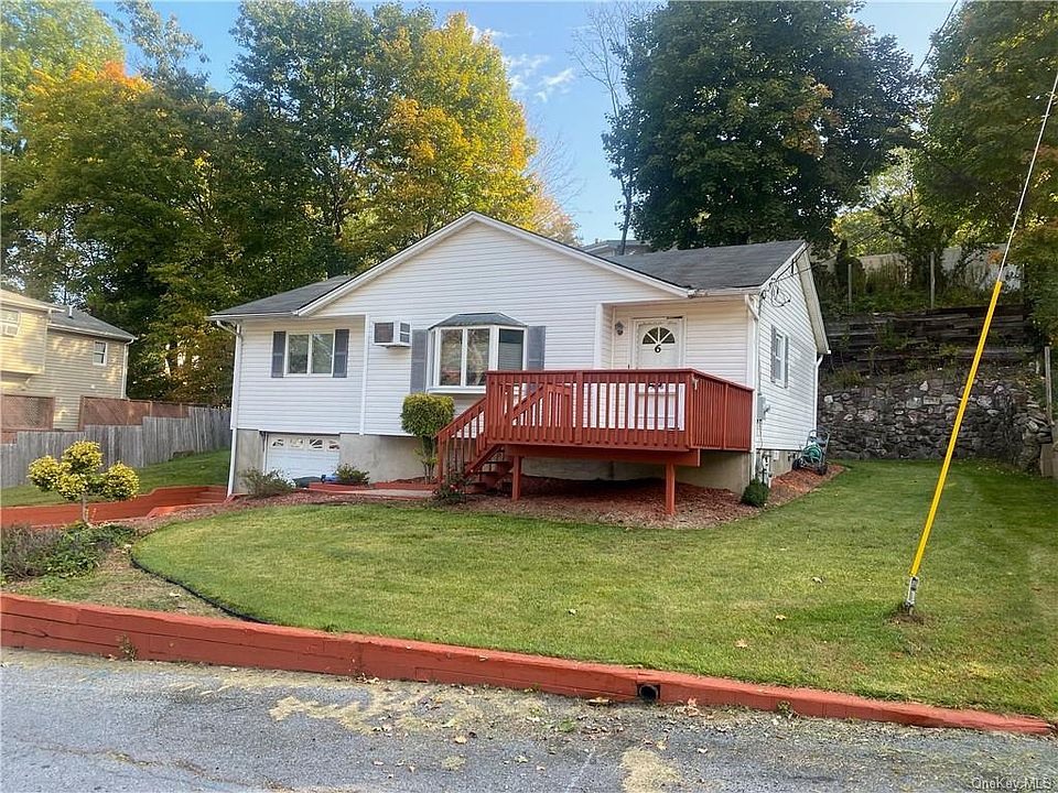 2nd image of 6 Calvin Dr
