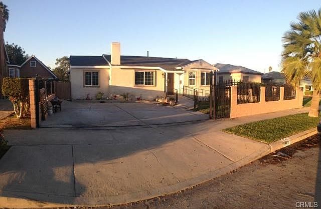 1st image of 541 W 118th St