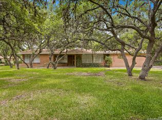 120 Wagon Trail Rd, Shavano Park, TX 78231
