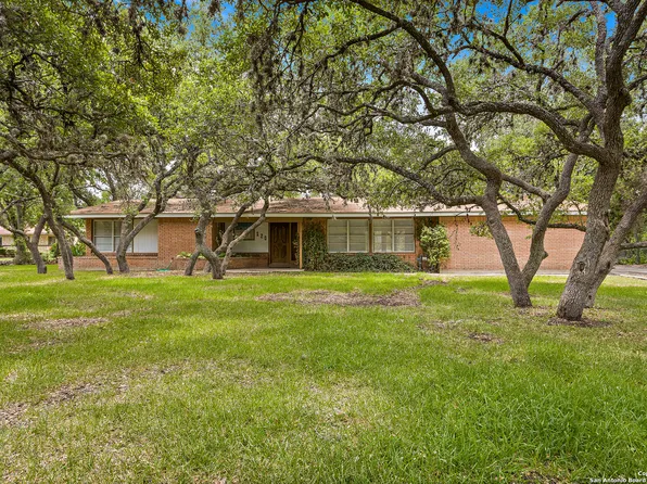 120 WAGON TRAIL RD, Shavano Park, TX 78231