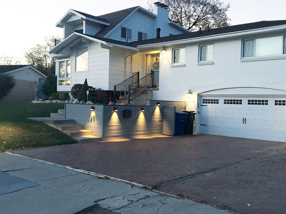 1st image of 2681 E Flamingo Dr
