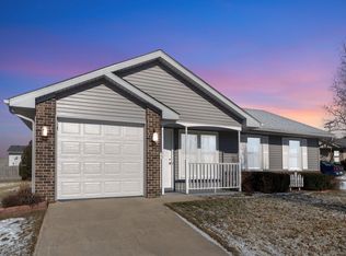1511 Salem Ct, Kendallville, IN