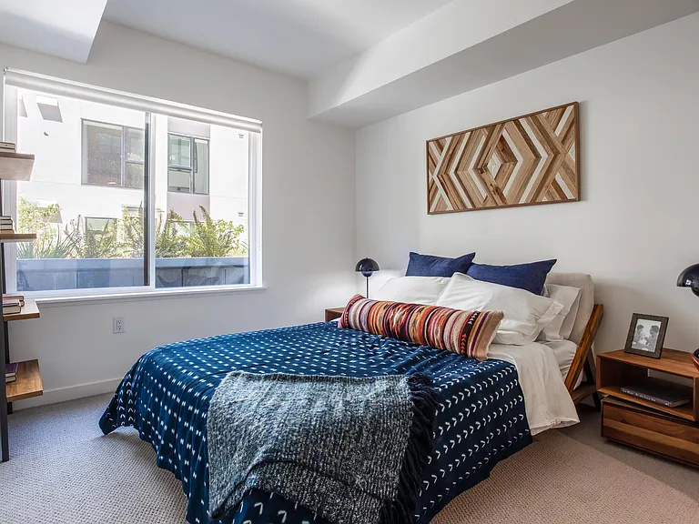 Jones Berkeley — Photo 15