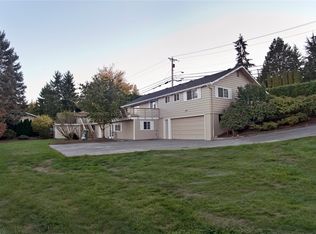 21607 Poplar Way, Lynnwood, WA 98036