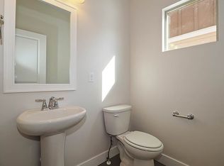 191 E Edgecrest Ln, North Salt Lake, UT 84054