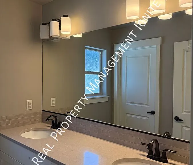3751 SW Coyote Ln — Photo 11