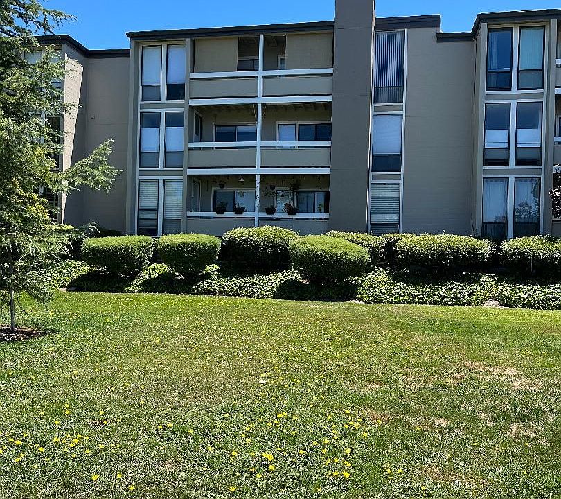 1st image of 1131 Compass Ln APT 214
