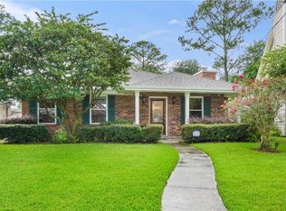 312 Park Ridge Dr, River Ridge, LA 70123