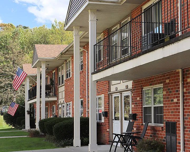 Green Valley Apartments — Photo 17