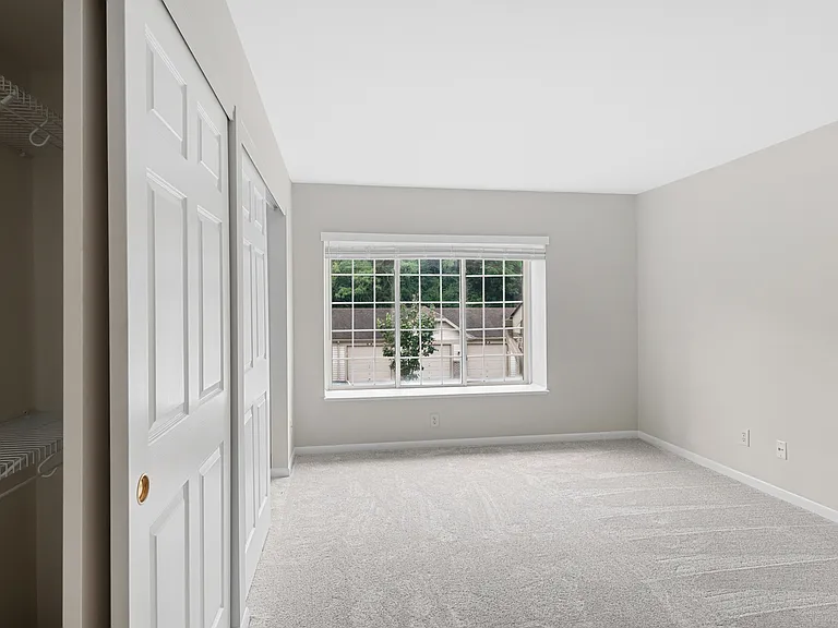 580 Cloverfield Ln #301 — Photo 24